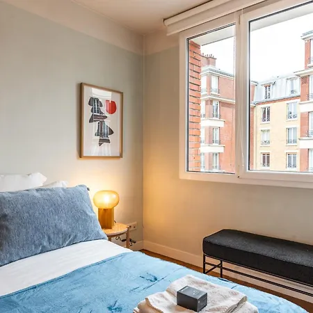 Luxury Flat For 6 People With Balcony - Near Metro * Paris