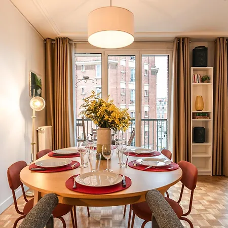 Luxury Flat For 6 People With Balcony - Near Metro Appartement *