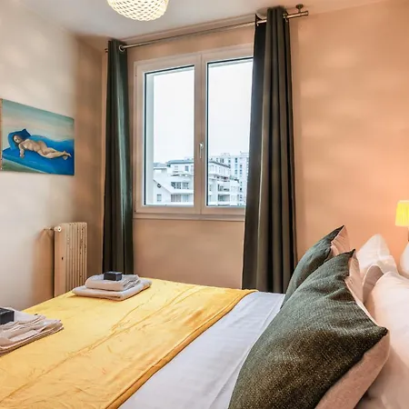 Appartement Luxury Flat For 6 People With Balcony - Near Metro Paris